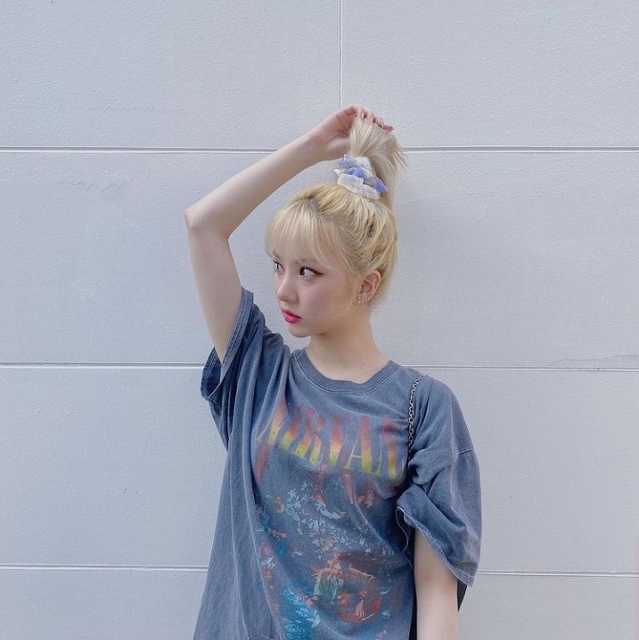 ヴィンテージ風が流行り 韓国芸能人のtシャツコーデ特集 韓国情報まとめサイト Tip ティップ